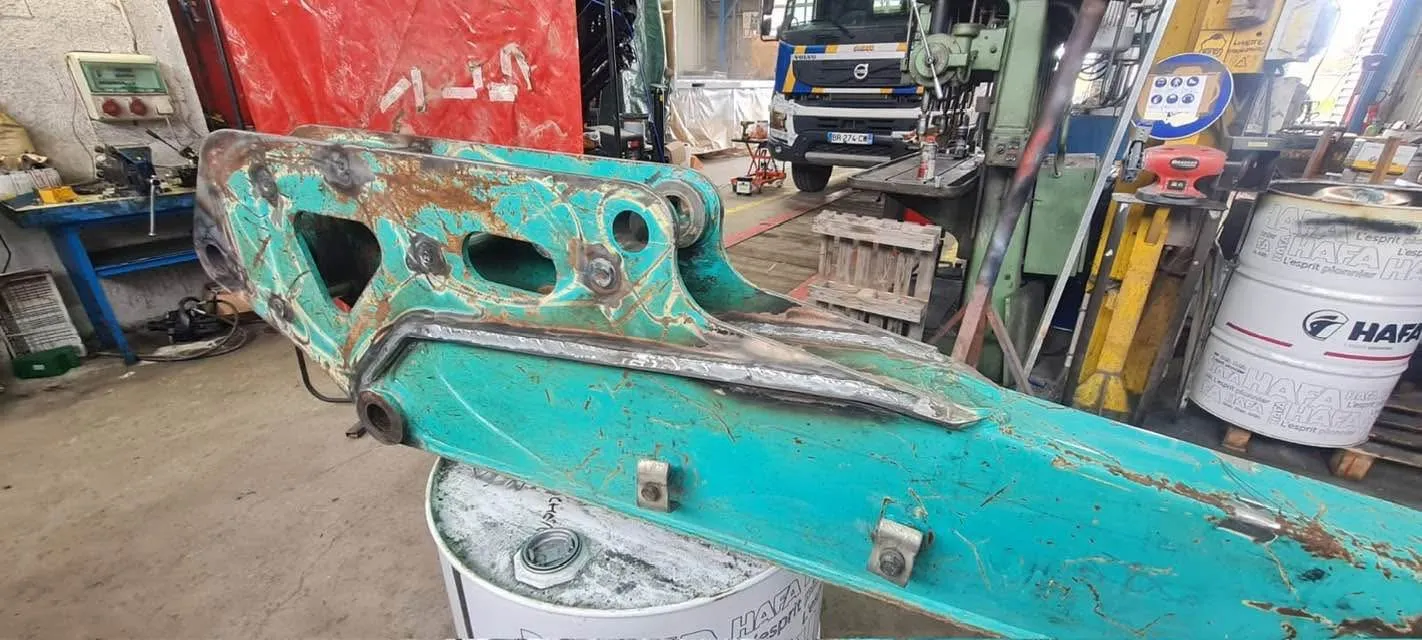 Sorhydro Reparation Hydraulique Beziers Atelier